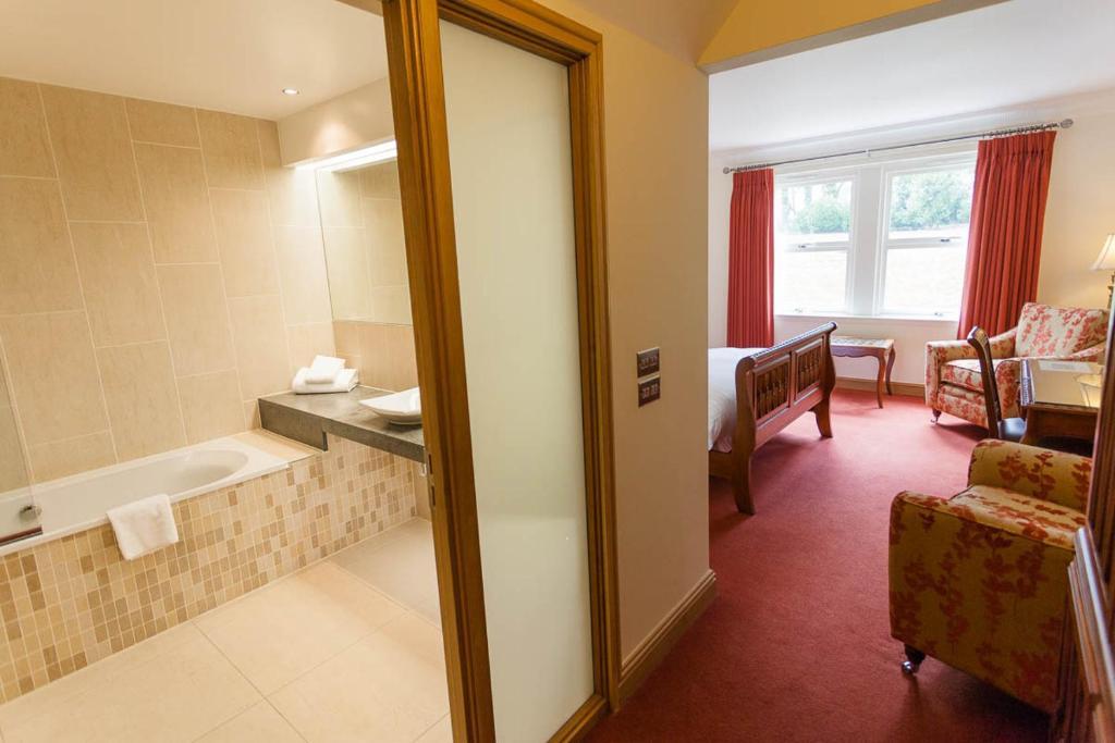 Woodland House Hotel دومفريس الغرفة الصورة